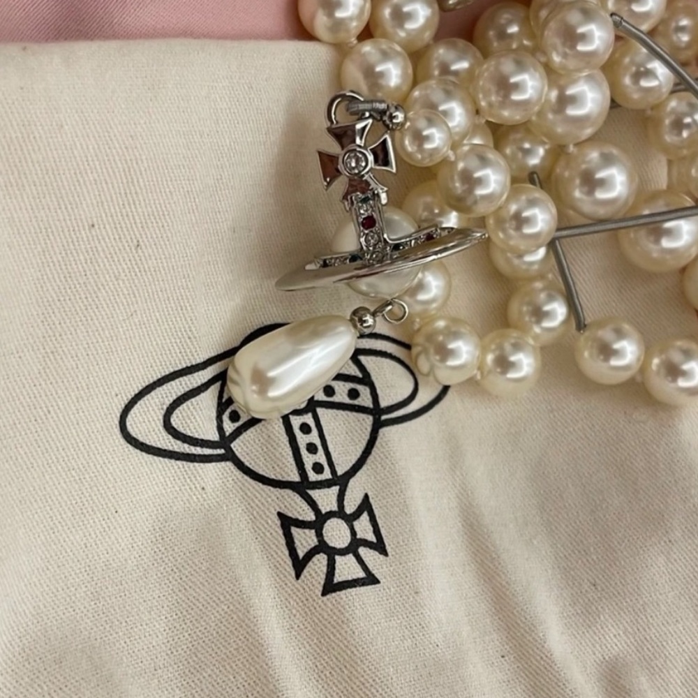 AUTH-Vivienne Westwood Broken pearl necklace Silver - Picture 8 of 8